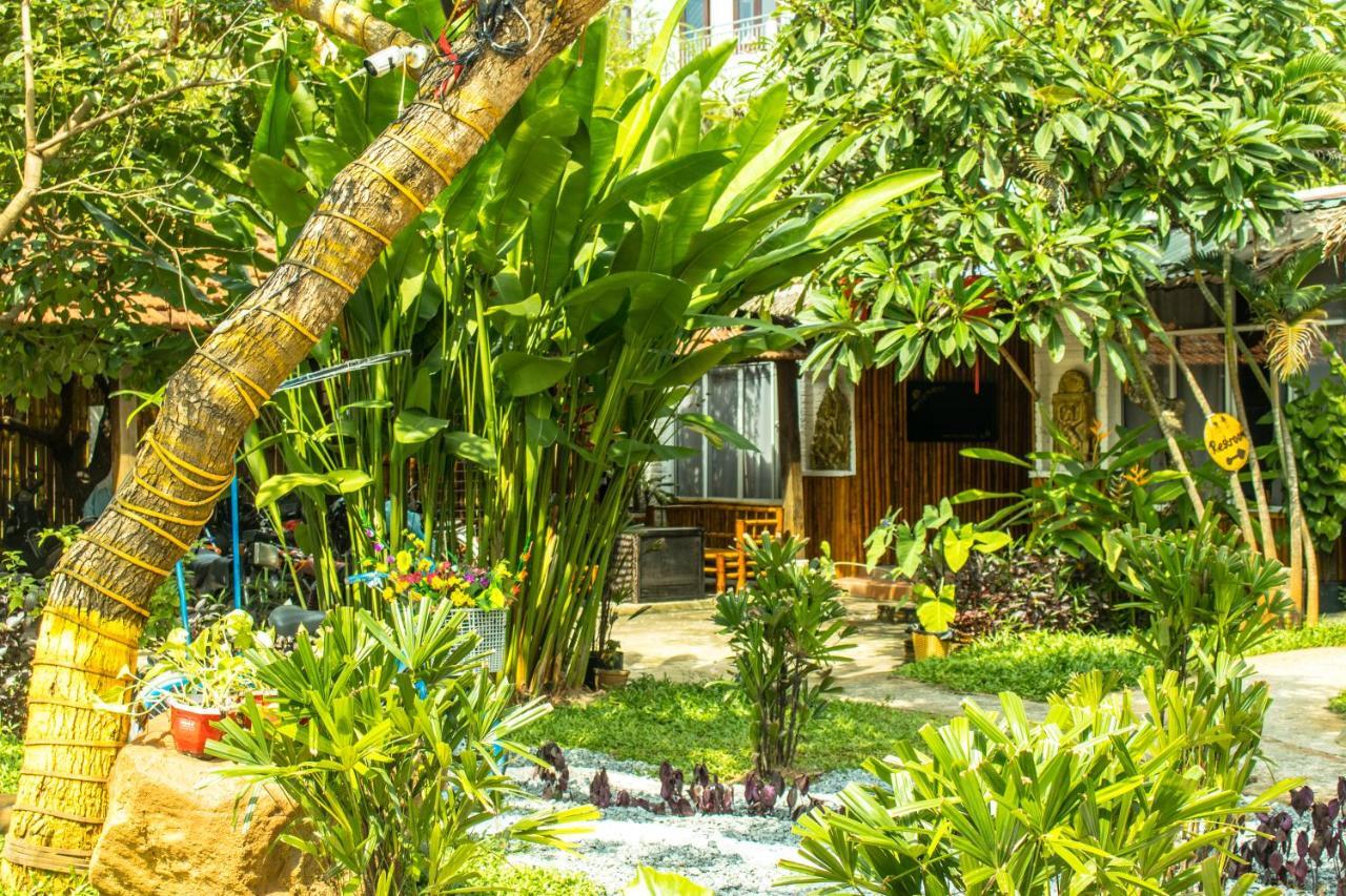 Serendipity Hoi An Hostel ภายนอก รูปภาพ