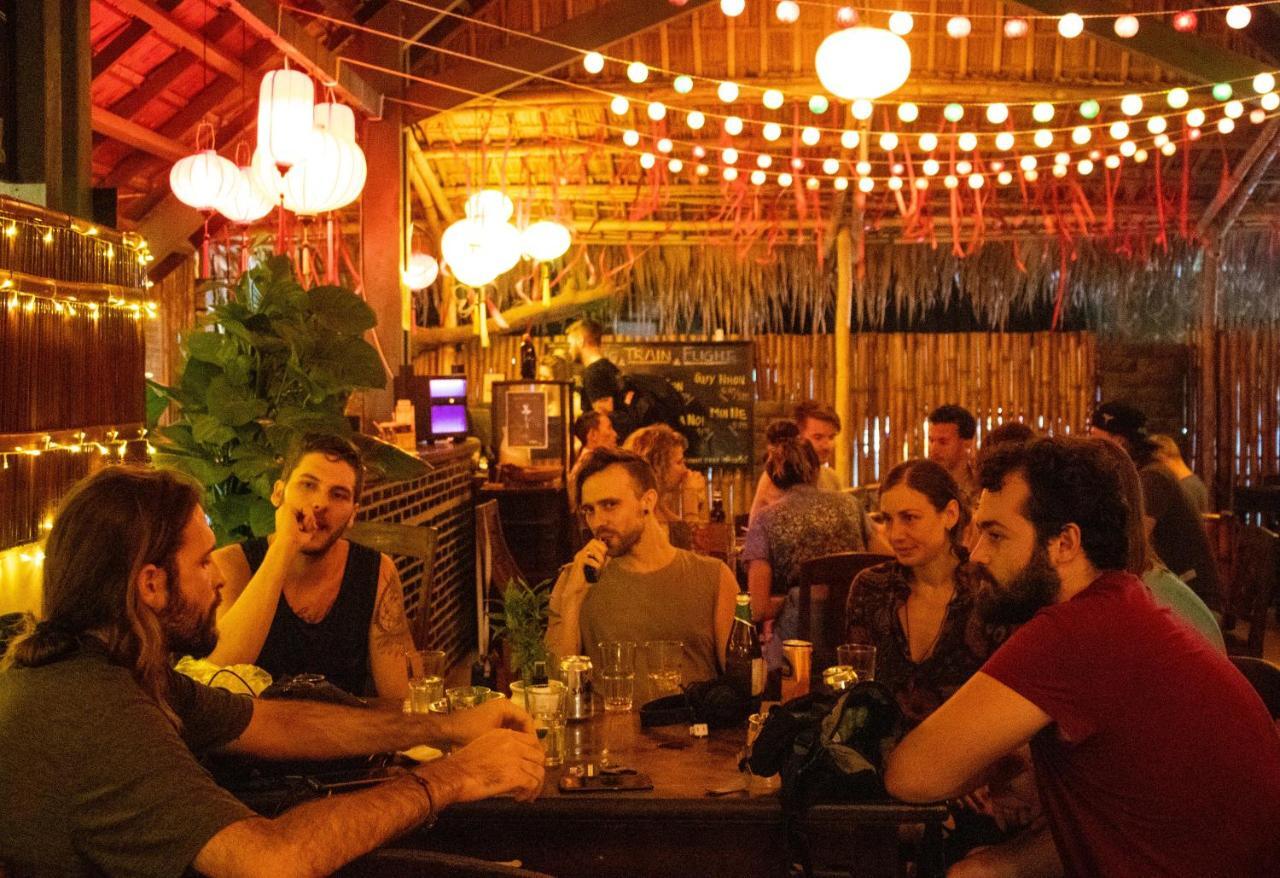 Serendipity Hoi An Hostel ภายนอก รูปภาพ