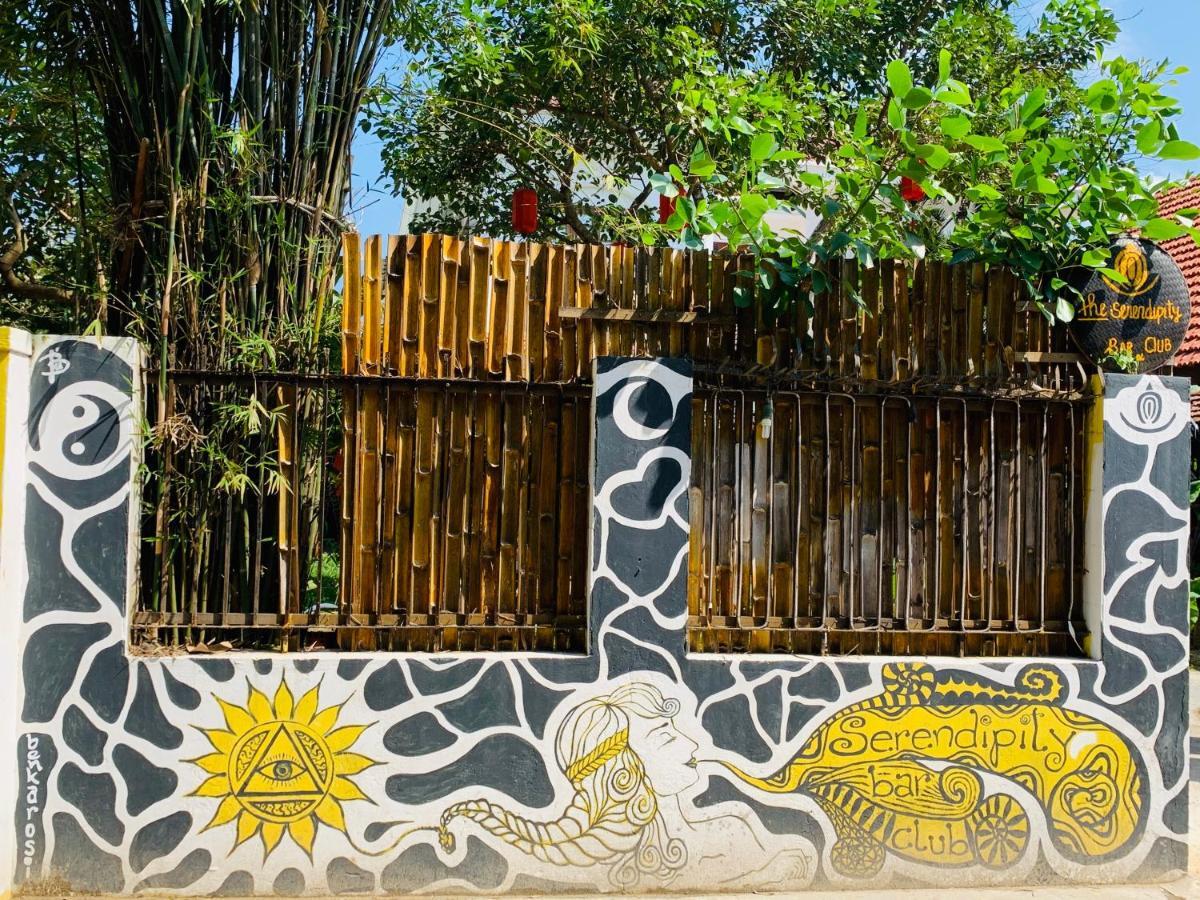 Serendipity Hoi An Hostel ภายนอก รูปภาพ